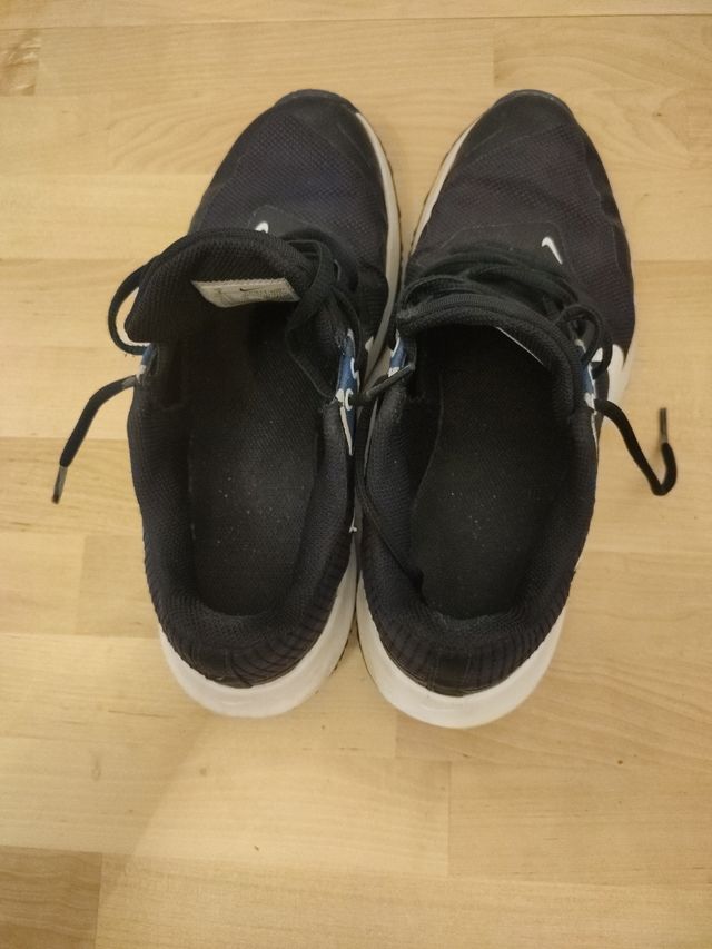 Zapatillas bambas Nike varsity compete talla 41