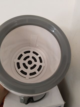 Calienta biberones Alecto BW-512 CAR