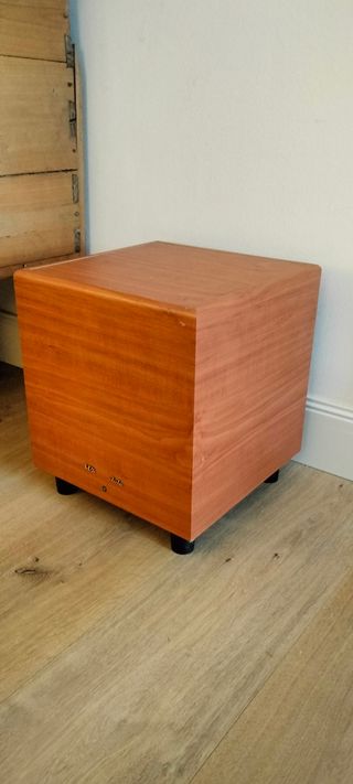 Altavoces Wharfedale 5.1 con subwoofer