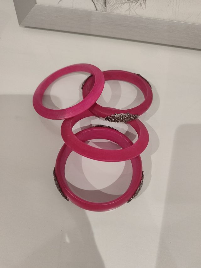 Pulseras madera rosa