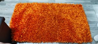 Alfombra naranja - poliéster