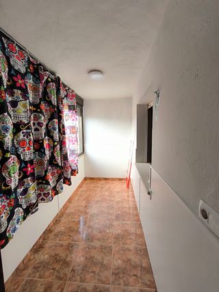 (No disponible)piso en alquiler (solo empresas)