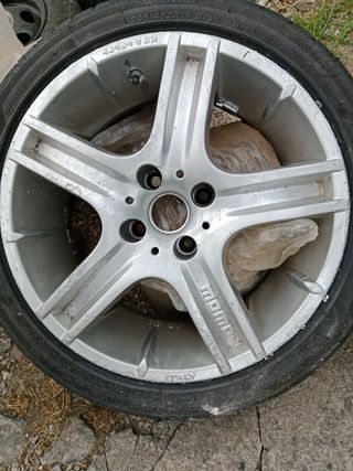 Se venden 2 Llantas 205/45ZR16 87W para remolque