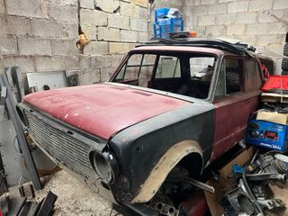 Carrocería Seat 124: proyecto