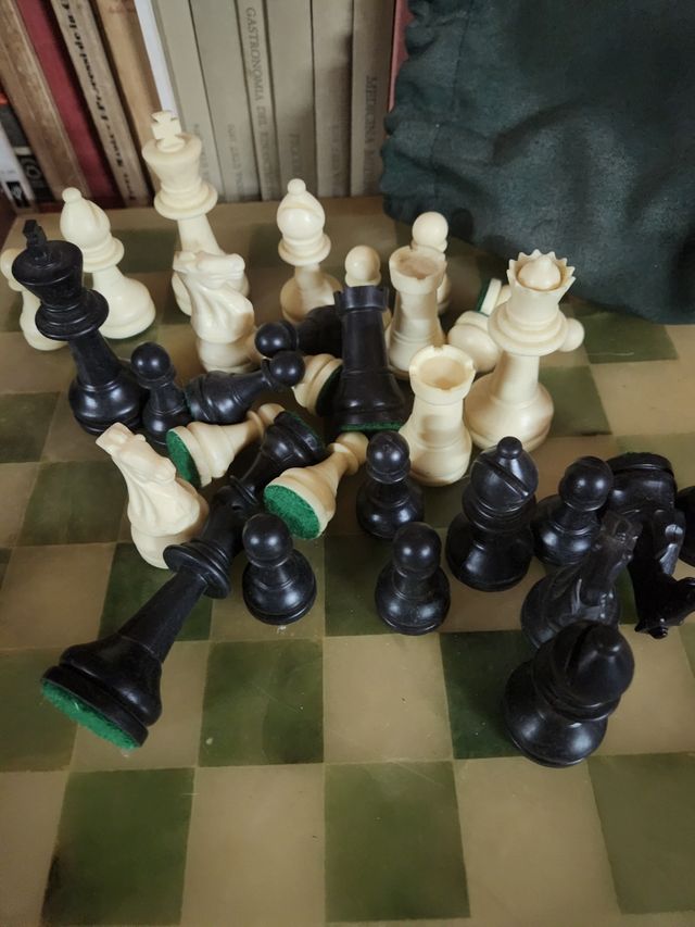 Scacchiera vintage in marmo