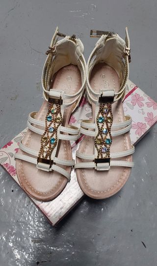 Sandalias planas talla 34