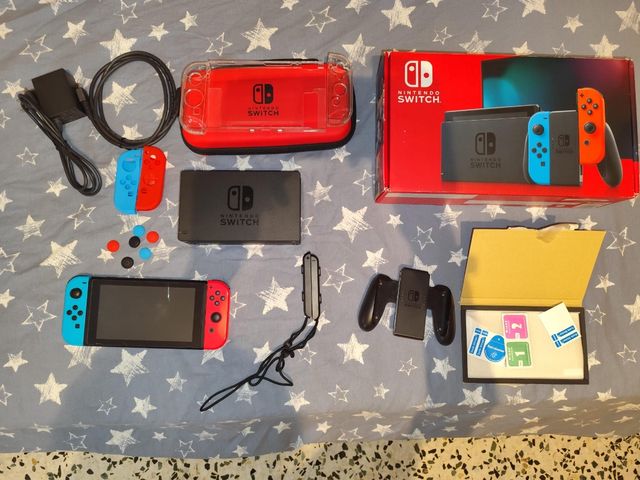 Nintendo Switch - Blu/Rosso
