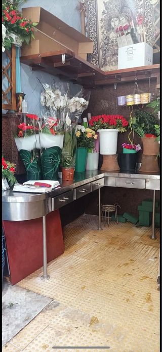 Alquiler/traspaso de floristeria en buena zona