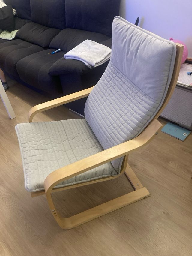 Sillón Ikea Poang Knisa beige claro