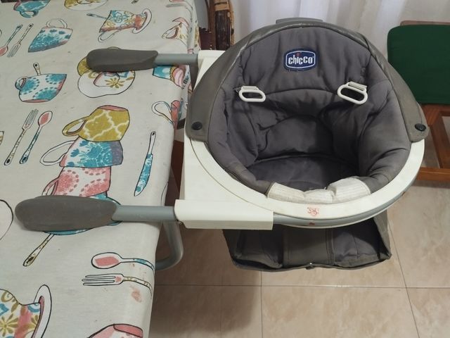Silla hamaca Chicco para mesa