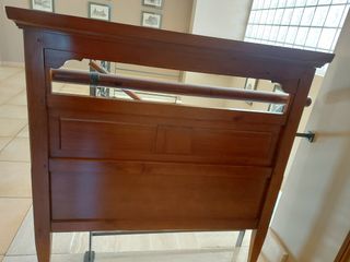 Cabecero dormitorio madera