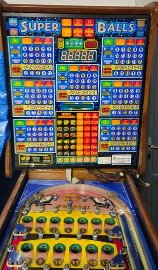 Máquina tragaperras pinball Super Balls Kursall