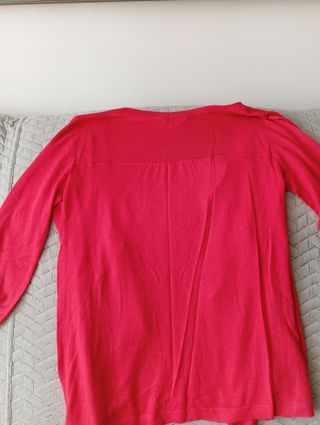 Chaqueta mujer roja ,punto fino,manga recogible