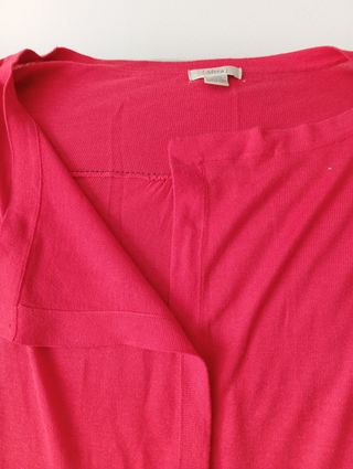 Chaqueta mujer roja ,punto fino,manga recogible