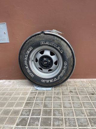 Rueda Jeep Wrangler YJ + Goodyear