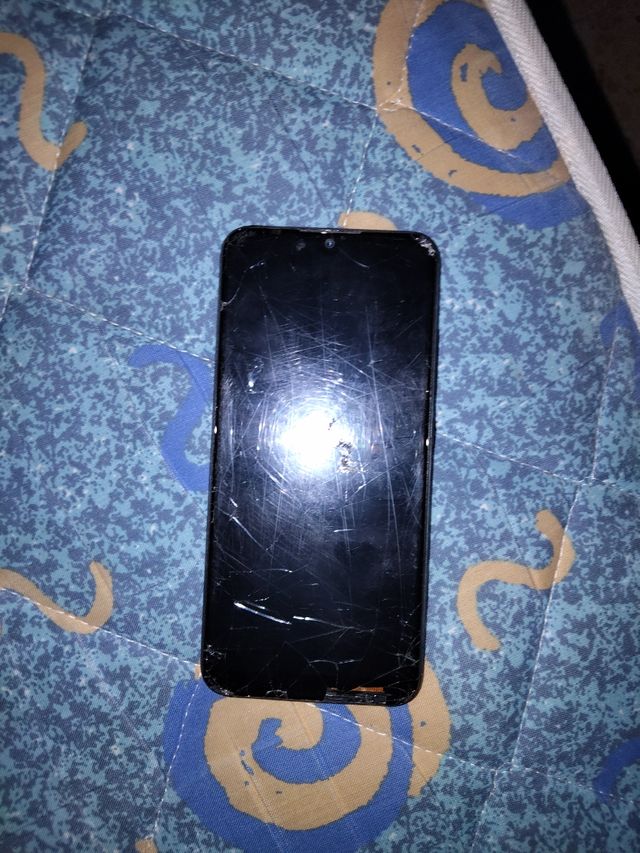 Lote de móviles  Motorola E6 plus Huawei Y6