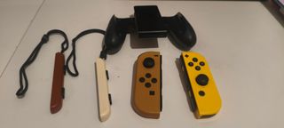 Nintendo Switch Pikachu & Eevee + Pokéball
