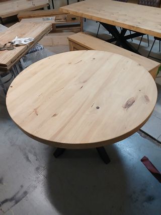 Mesa redonda industrial madera metal