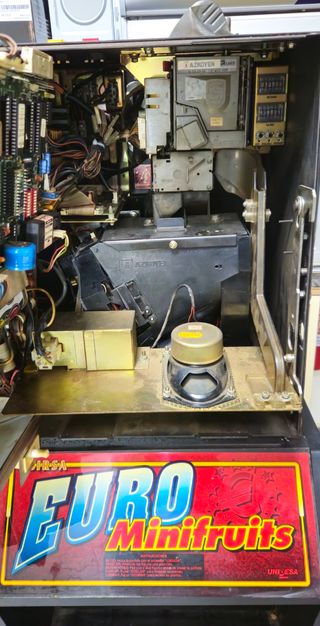 Máquina tragaperras Cirsa Eurominifruits