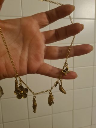 Collana vintage anni '60 rosa con Ciondoli