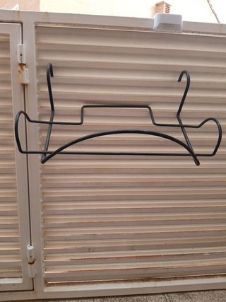 Soporte jardinera metal negro