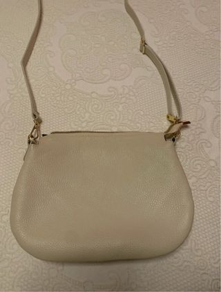 Bolso bandolera beige piel