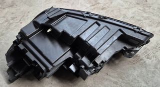 Faro LED derecho Peugeot 3008