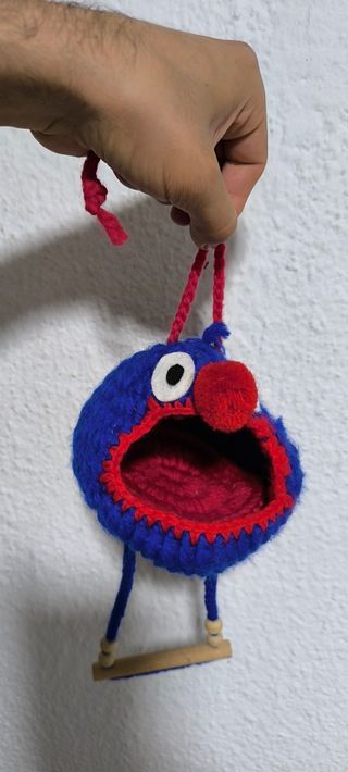 Hamaca tejida para pájaros