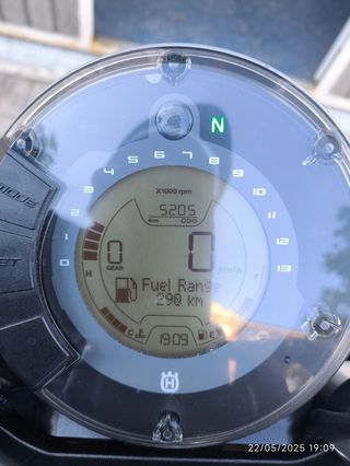 Husqvarna Svartpilen 125cc - 2022