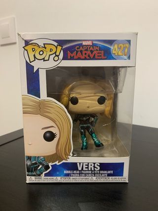 FunkoPop Vers 427 – Captain Marvel