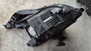 Faros Ford Tourneo 2024