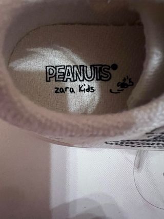 Sneakers Zara Peanuts bimbo 19