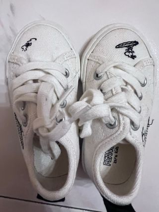 Sneakers Zara Peanuts bimbo 19