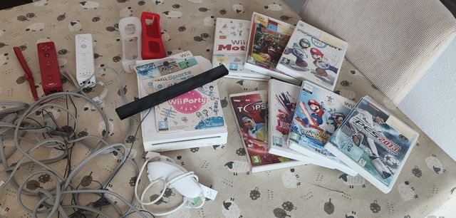 Nintendo wii con mandos y juegos