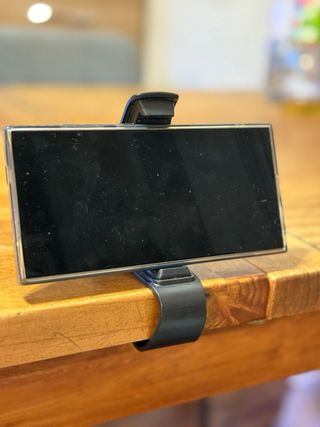 Supporto smartphone Tekone