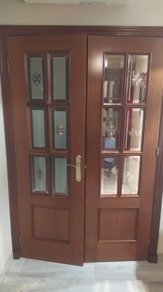 Puertas interiores madera -