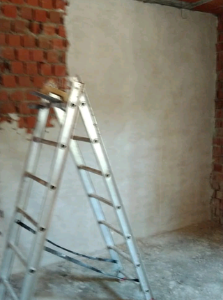Albañil,alicatador