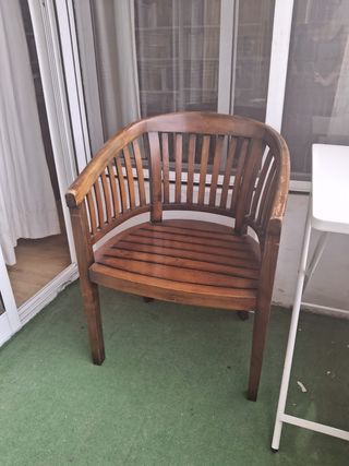Sillón madera maciza marrón