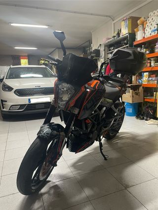KTM Duke 125 ABS