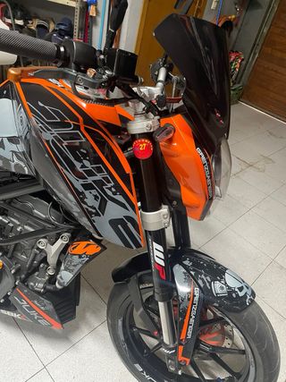 KTM Duke 125 ABS