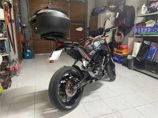 KTM Duke 125 ABS