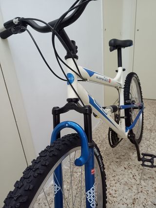 Bicicleta MTB,FSD