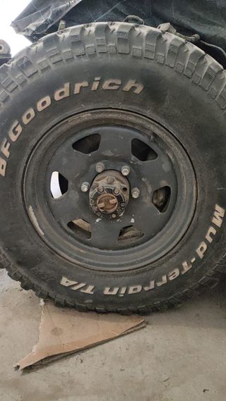 Llantas con Neumáticos de Land Cruiser