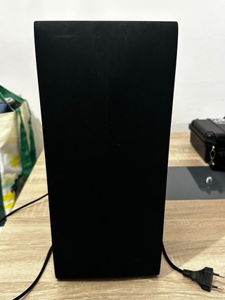 Barra sonido negra mas subwoofer y mando