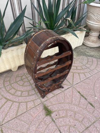 Botellero madera marrón