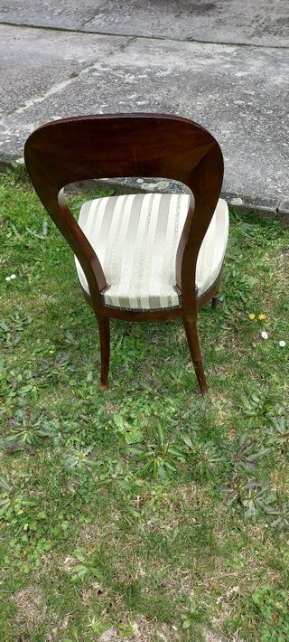 Silla antigua de madera - Estilo victoriano