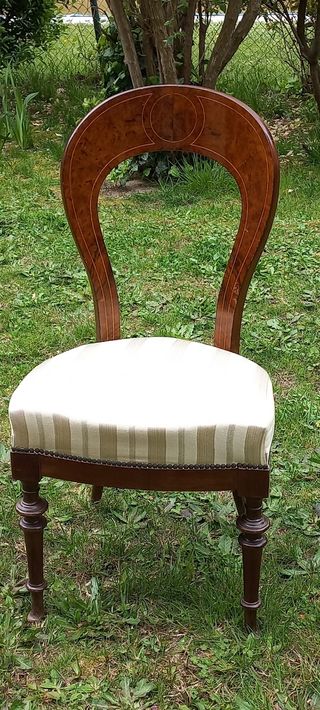 Silla antigua de madera - Estilo victoriano