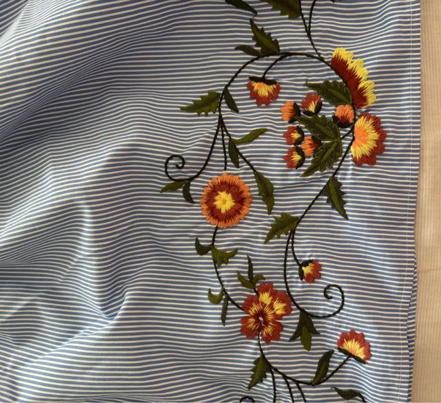 Top rayas azules  y flores. - Blusa verano