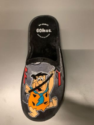 Zapstillas para estar por casa Los  Picapiedra .