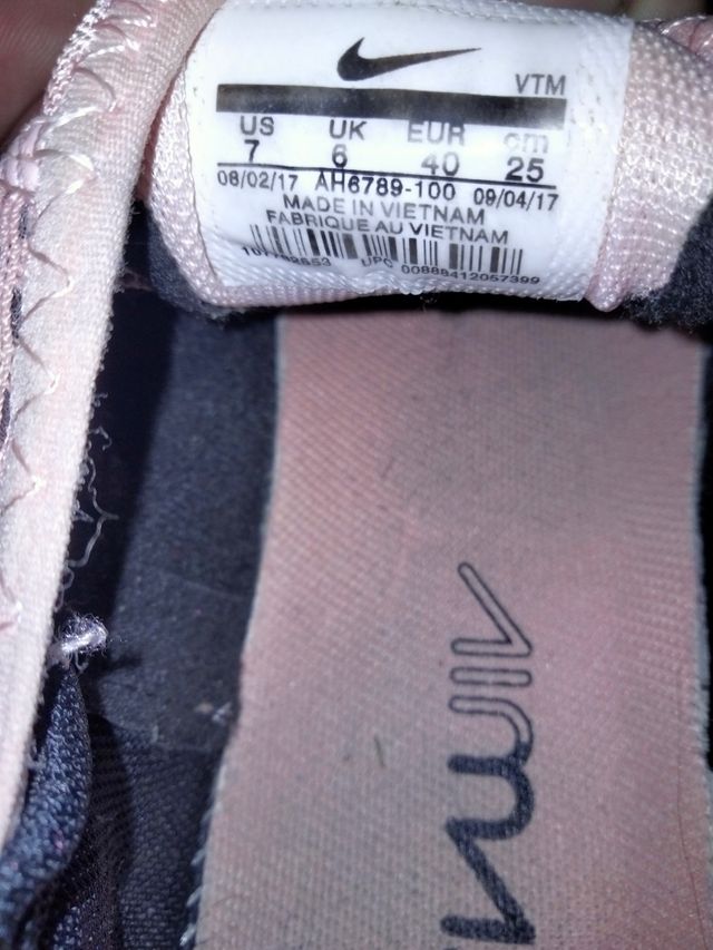 Nike Air Max 270 - Rosa claro